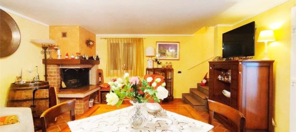 Villa de 9 divisões em Pistoia, Italy N.º 219145 22