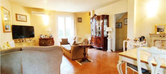 Villa de 9 divisões em Pistoia, Italy N.º 219145 10