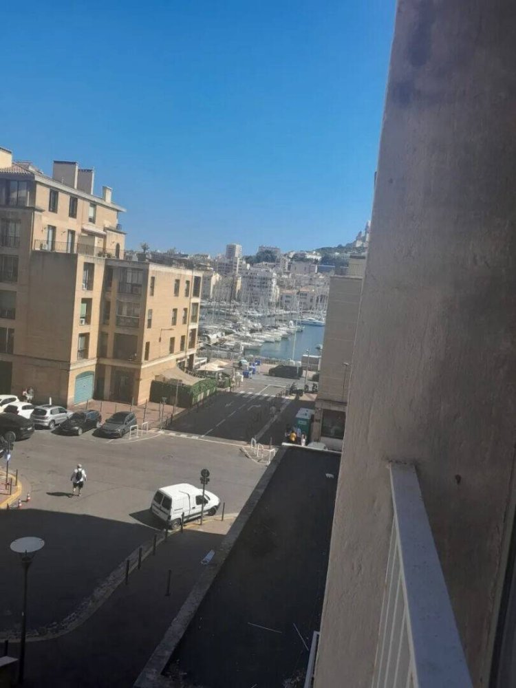 Studio à Marseille, France No. 314295