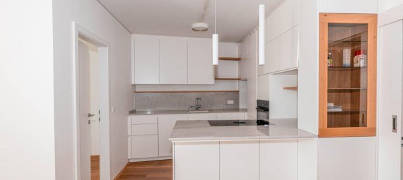 4 rooms Apartment in Modling, Austria No. 181814 3