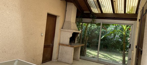 3 bedrooms House in Marmande, France No. 306877 5