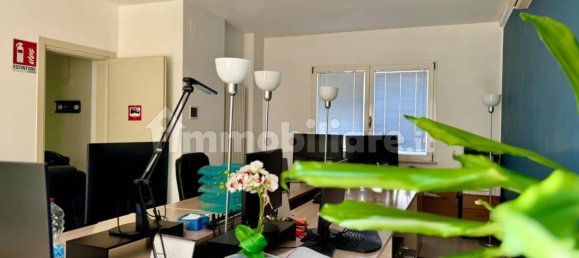 Escritório de 3 divisões em Casale sul Sile, Italy N.º 191962 51