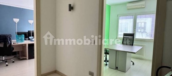 Escritório de 3 divisões em Casale sul Sile, Italy N.º 191962 73