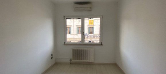 Escritório de 3 divisões em Casale sul Sile, Italy N.º 191962 11