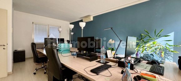 Escritório de 3 divisões em Casale sul Sile, Italy N.º 191962 12