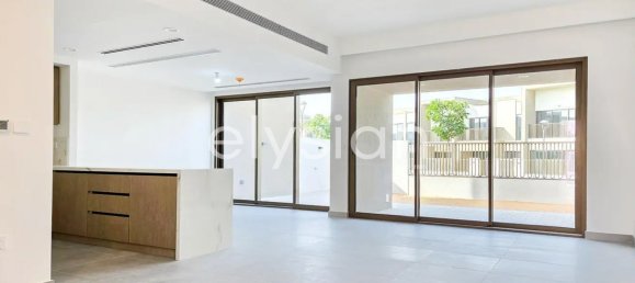 3 chambres Maison de ville à Dubai Land, UAE No. 94207 5