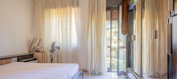 3 rooms Apartment in Magnago, Italy No. 307139 9