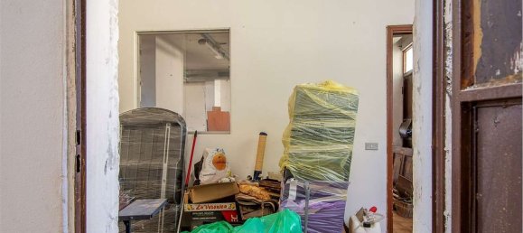 3 rooms Apartment in Magnago, Italy No. 307139 14