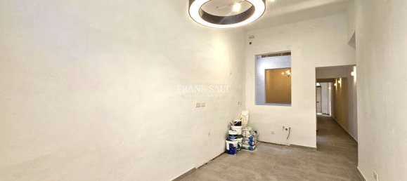 Maisonette de 2 dormitorios en Paola, Malta No. 2070 36