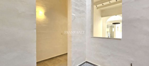 Maisonette de 2 dormitorios en Paola, Malta No. 2070 17