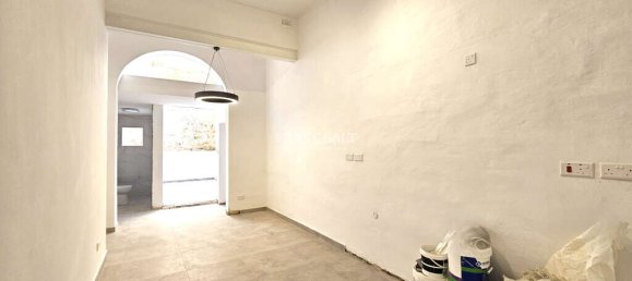 Maisonette de 2 dormitorios en Paola, Malta No. 2070 37