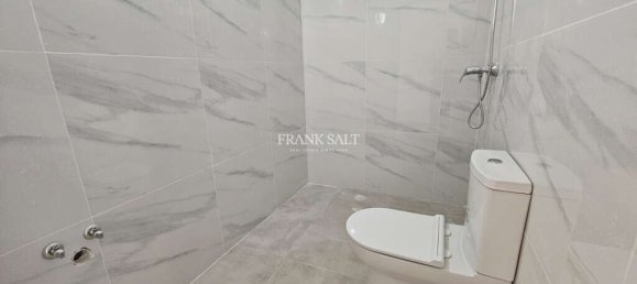 Maisonette de 2 dormitorios en Paola, Malta No. 2070 25