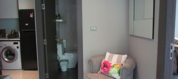 2 bedrooms Condo in Pattaya, Thailand No. 1077 21