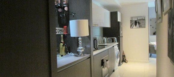 2 bedrooms Condo in Pattaya, Thailand No. 1077 2