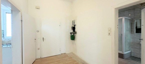 Apartamento de 3 habitaciónes en Favoriten, Austria No. 178386 4
