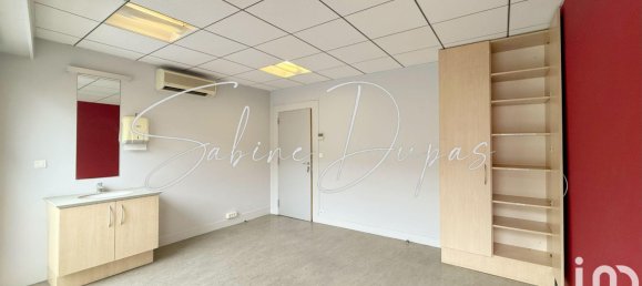 341m² Office in Loire, France No. 330971 10