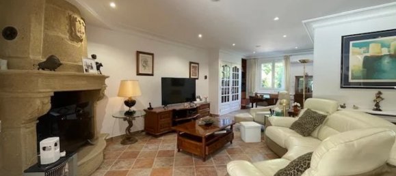 Villa de 4 habitaciónes en Mougins, France No. 295928 5