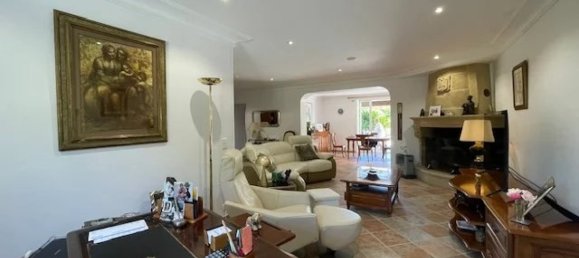 Villa de 4 habitaciónes en Mougins, France No. 295928 6