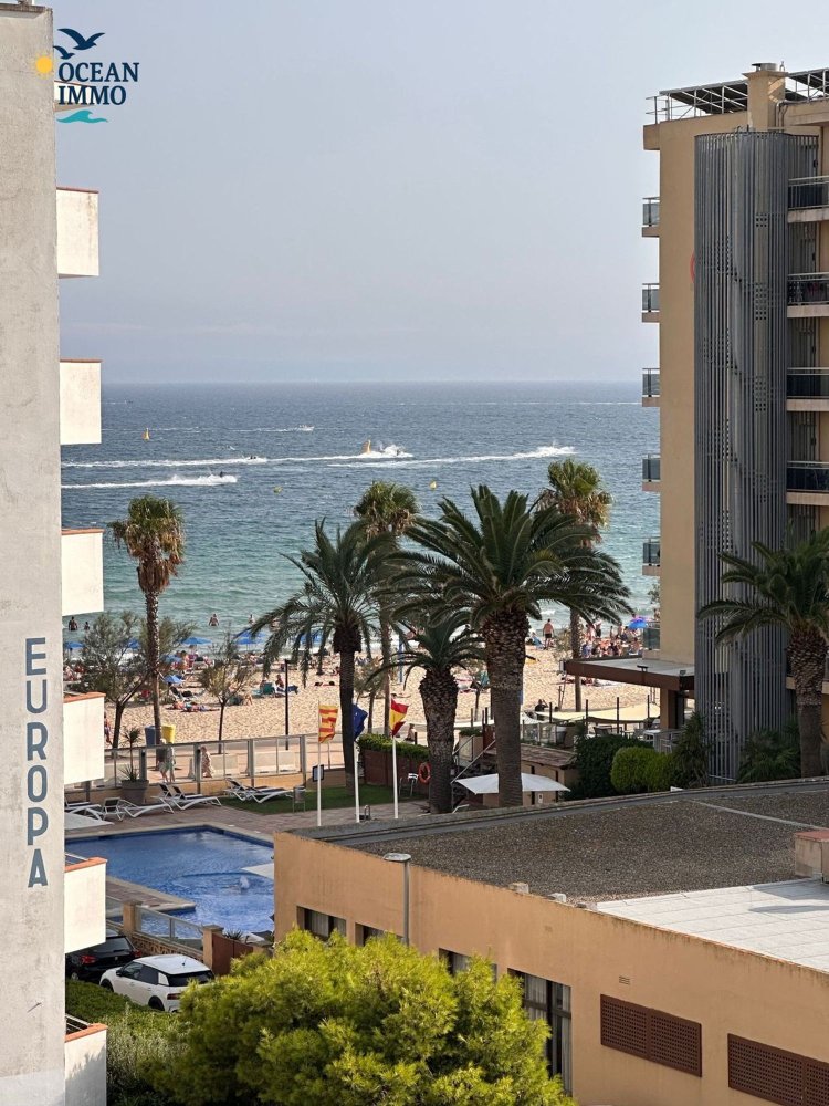 Квартира с 2 спальнями в Розы, Испания № 279476