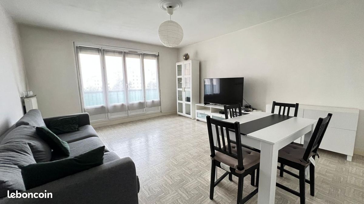 3 Schlafzimmer Wohnung in Neuilly-sur-Marne, France, Nr. 167743