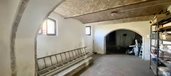 Вилла с 4 спальнями в Борго Виргилио, Италия № 85166 47