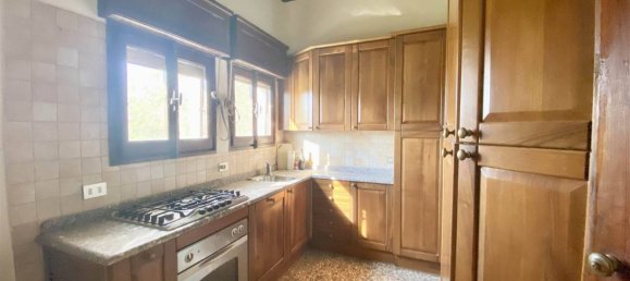 Вилла с 4 спальнями в Борго Виргилио, Италия № 85166 19