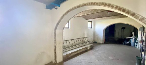 Вилла с 4 спальнями в Борго Виргилио, Италия № 85166 48