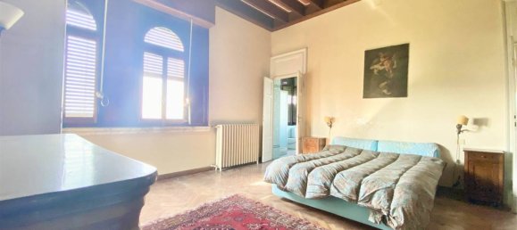 Вилла с 4 спальнями в Борго Виргилио, Италия № 85166 28