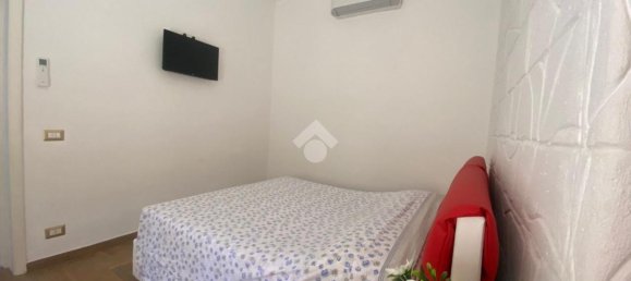 Квартира с 4 комнатами в Джиноза, Италия № 72902 11