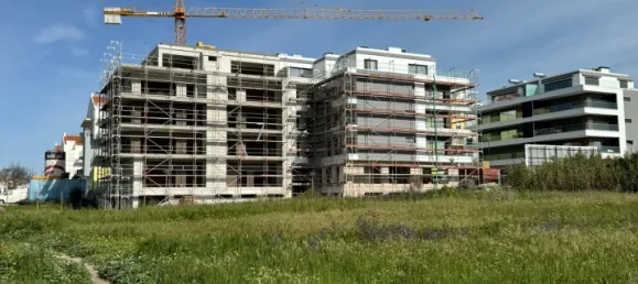  Land in Alcochete, Portugal No. 142559 8