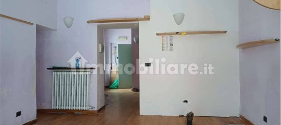2 rooms Commercial property in Lanzo Torinese, Italy No. 312919 3