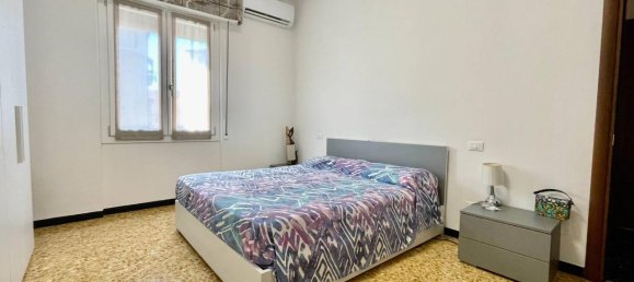 6 rooms Apartment in Imperia, Italy No. 174412 10