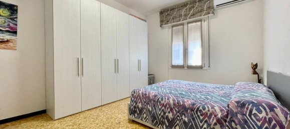 6 rooms Apartment in Imperia, Italy No. 174412 9