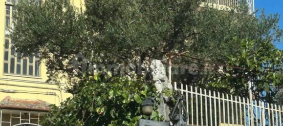 4 bedrooms Apartment in Lauria, Italy No. 41566 3