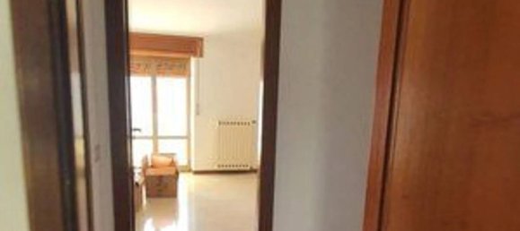 4 bedrooms Apartment in Lauria, Italy No. 41566 6