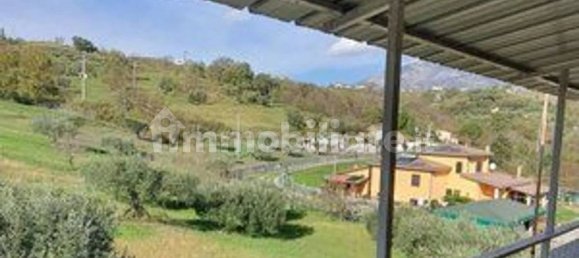 4 bedrooms Apartment in Lauria, Italy No. 41566 37