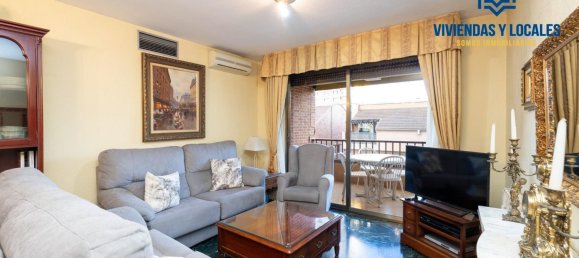 4 chambres Appartement à Granada, Spain No. 20042 3