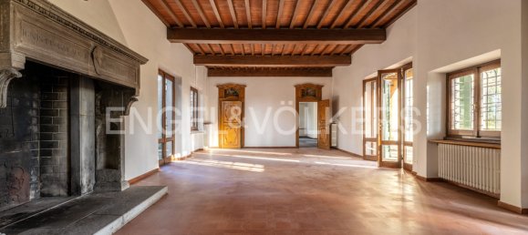 4 bedrooms Villa in Venegono Inferiore, Italy No. 126318 4