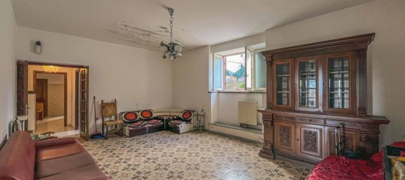 3 Schlafzimmer Wohnung in Piansano, Italy, Nr. 75566 8