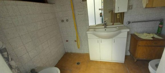 10 rooms House in Florence, Italy No. 18623 22