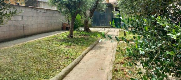 10 rooms House in Florence, Italy No. 18623 6