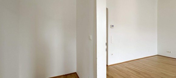 2 rooms Apartment in Rudolfsheim-Funfhaus, Austria No. 204996 4