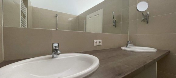 2 rooms Apartment in Rudolfsheim-Funfhaus, Austria No. 204996 9