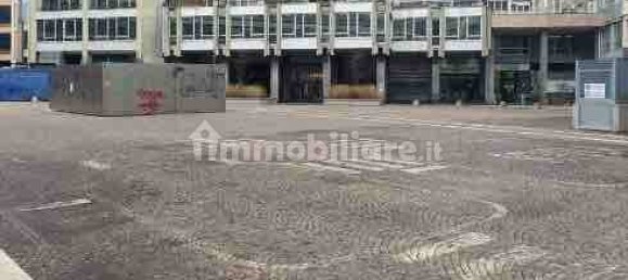 Коммерческая недвижимость с 5 комнатами в Генуя, Италия № 36441 21