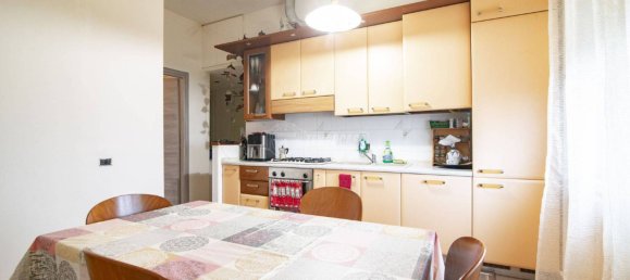 2 bedrooms Apartment in Senago, Italy No. 156086 5