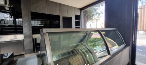 250m² Commercial property in Bangkok, Thailand No. 22131 8