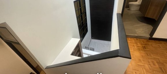 250m² Commercial property in Bangkok, Thailand No. 22131 4