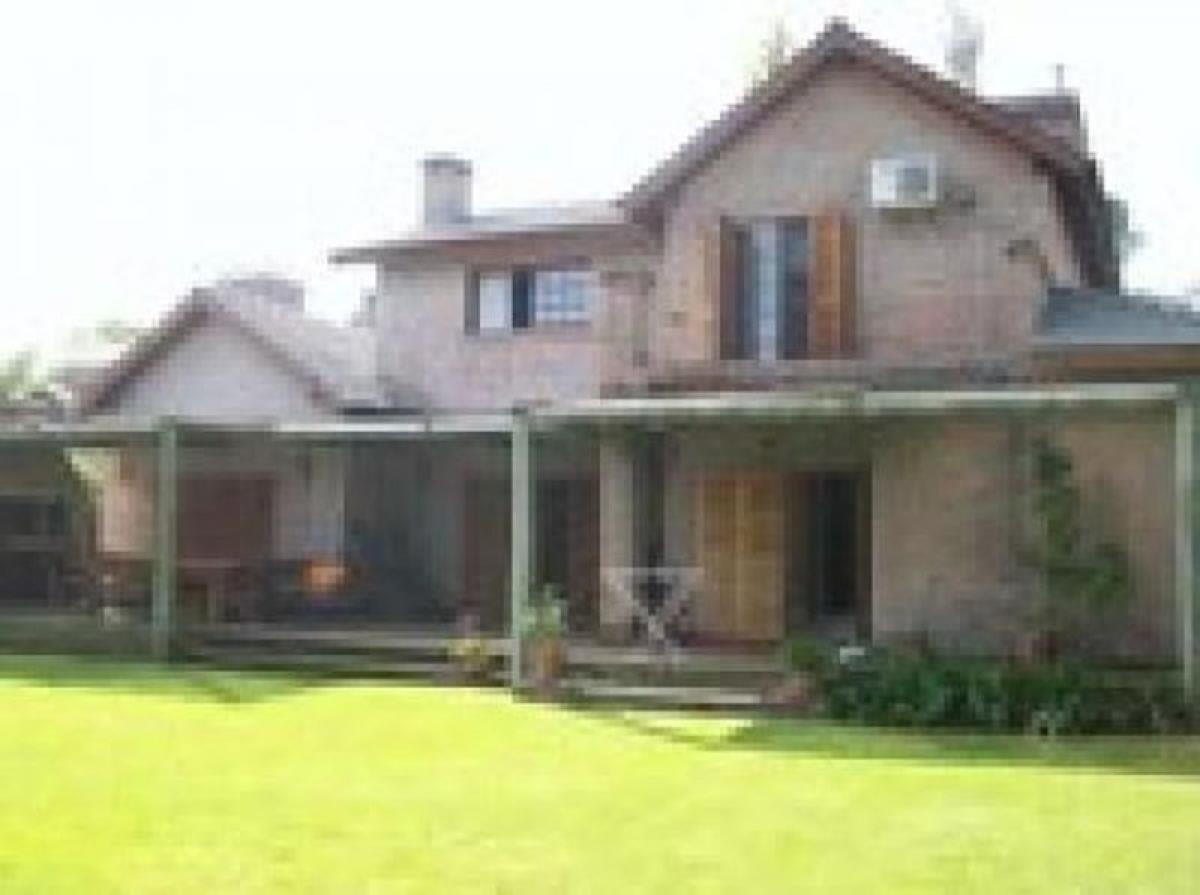 3 Schlafzimmer Haus in Escobar, Argentina, Nr. 61339