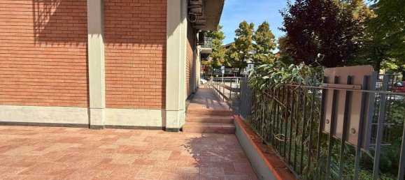 4 bedrooms Apartment in Reggio Emilia, Italy No. 346706 30
