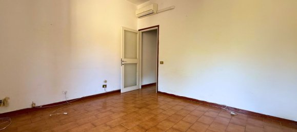 4 bedrooms Apartment in Reggio Emilia, Italy No. 346706 25